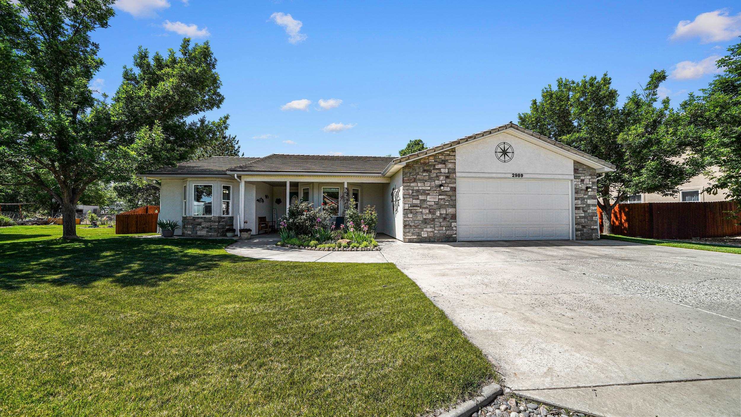 Property Photo: 2989 Mesa Crest Place CO 81503