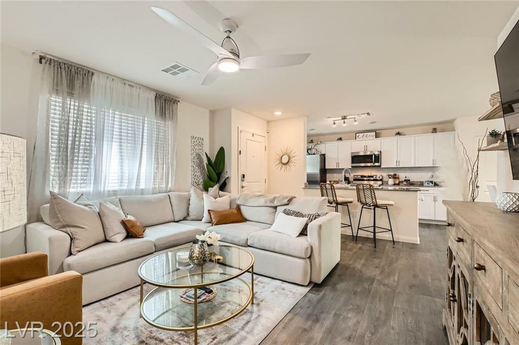 Property Photo: 6835 Orange Horizon Street NV 89086