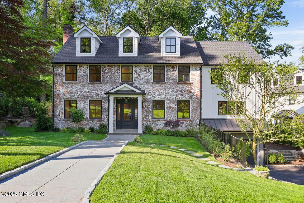 30 Crescent Road  Riverside CT 06878 photo