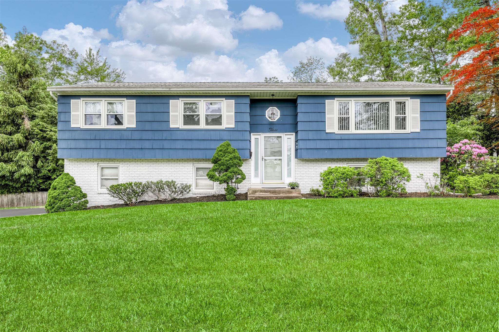 3 Indian Drive  West Nyack NY 10994 photo