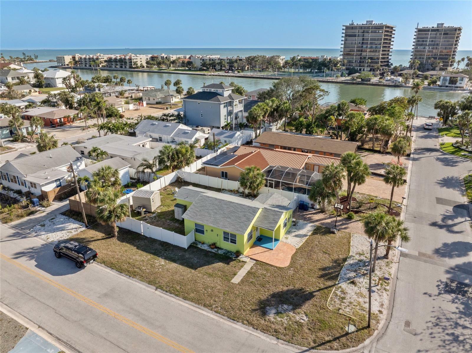 Property Photo: 600 79th Avenue FL 33706