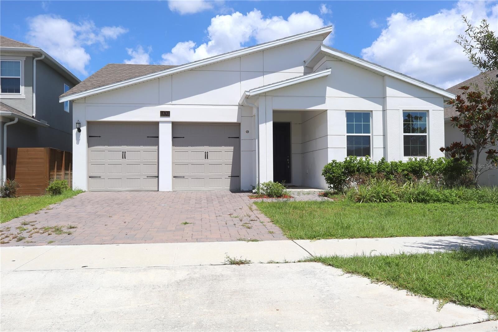 Property Photo:  14741 Milfoil Avenue  FL 32827 
