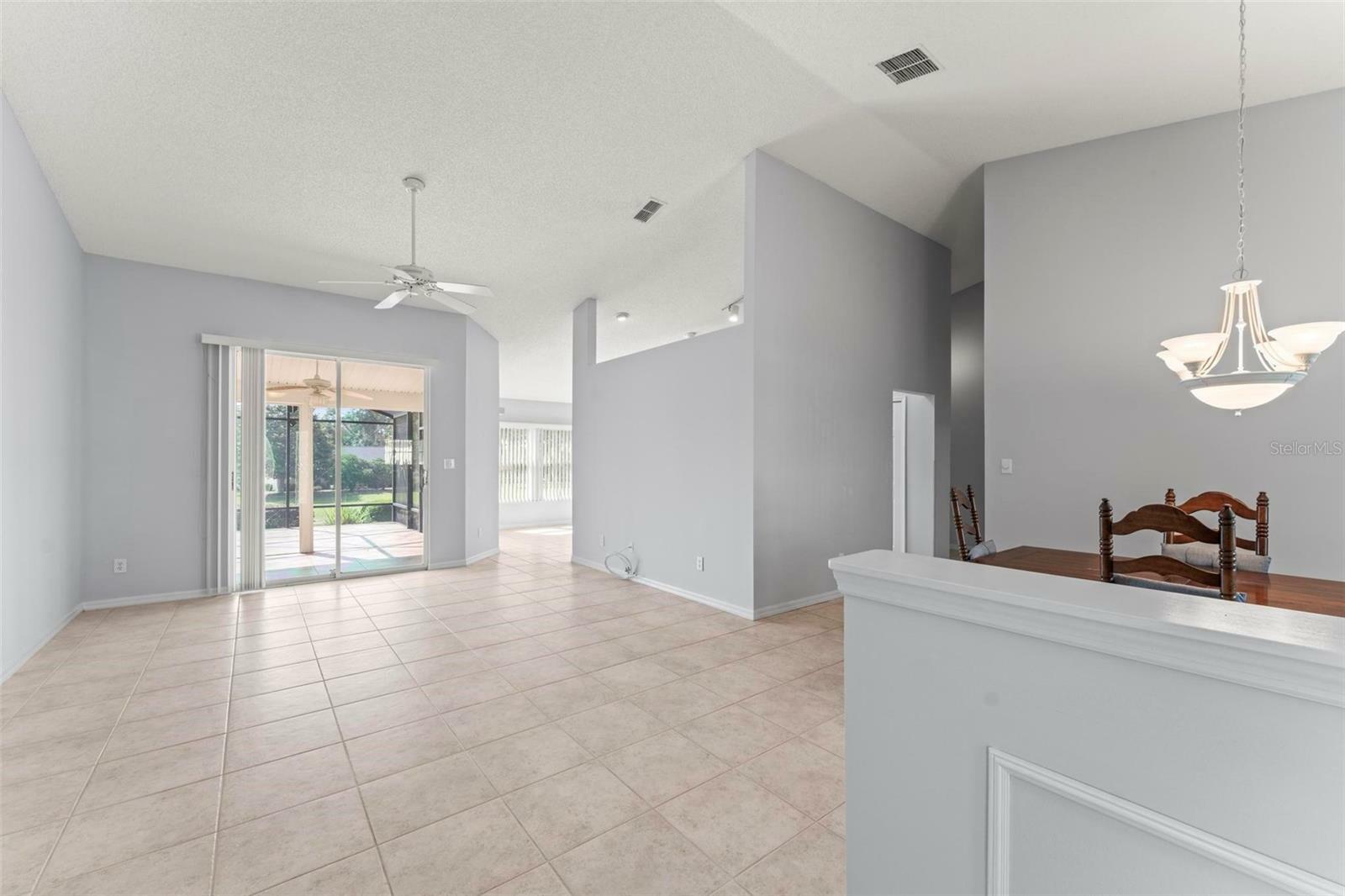 Property Photo: 25316 Crestwater Drive FL 34748