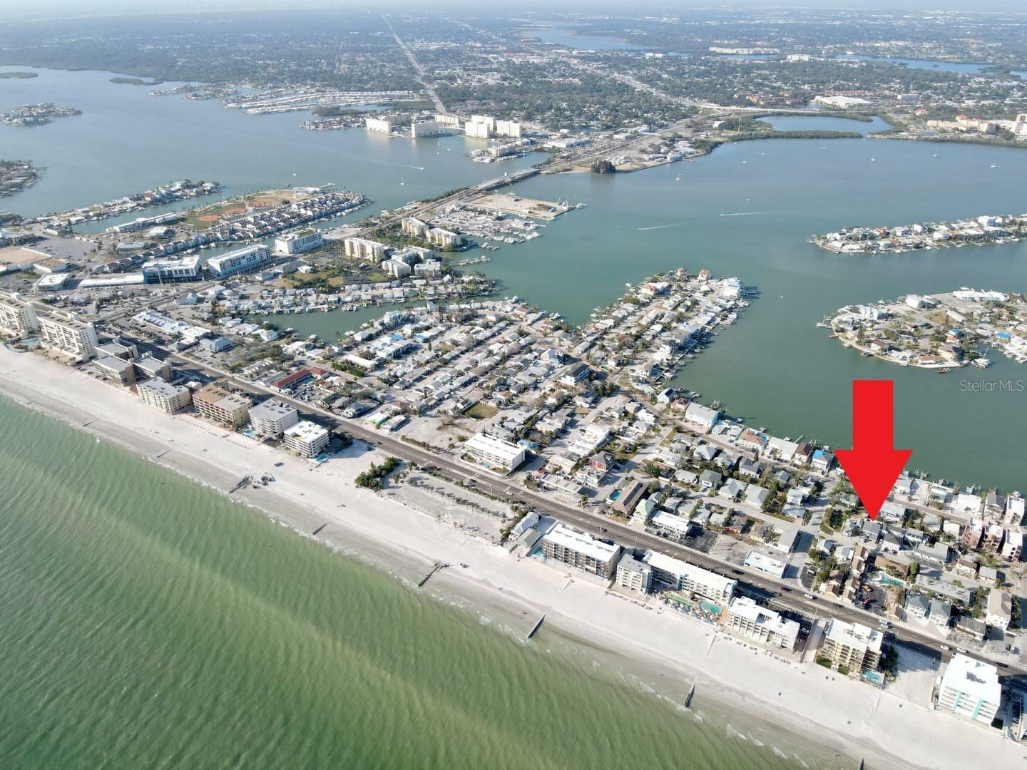 Property Photo:  14147 Palm Street  FL 33708 