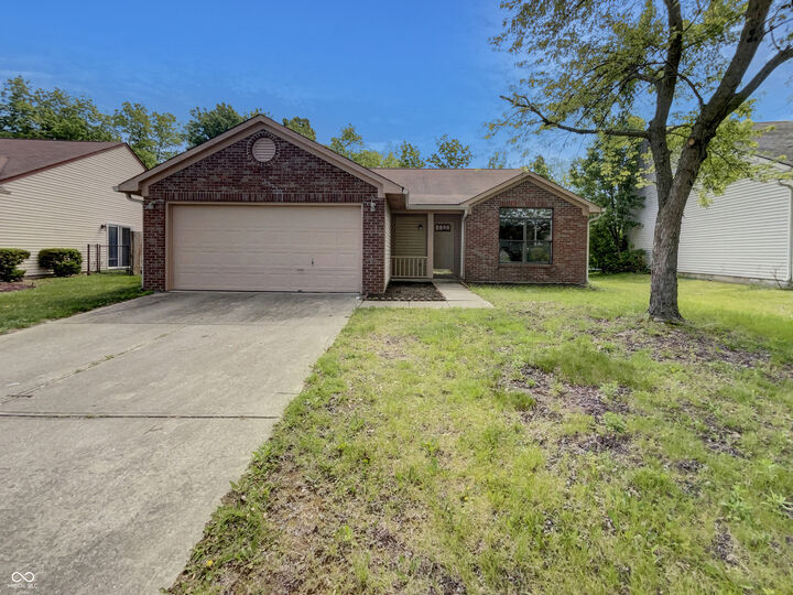 4825 May Ridge Lane  Indianapolis IN 46254 photo