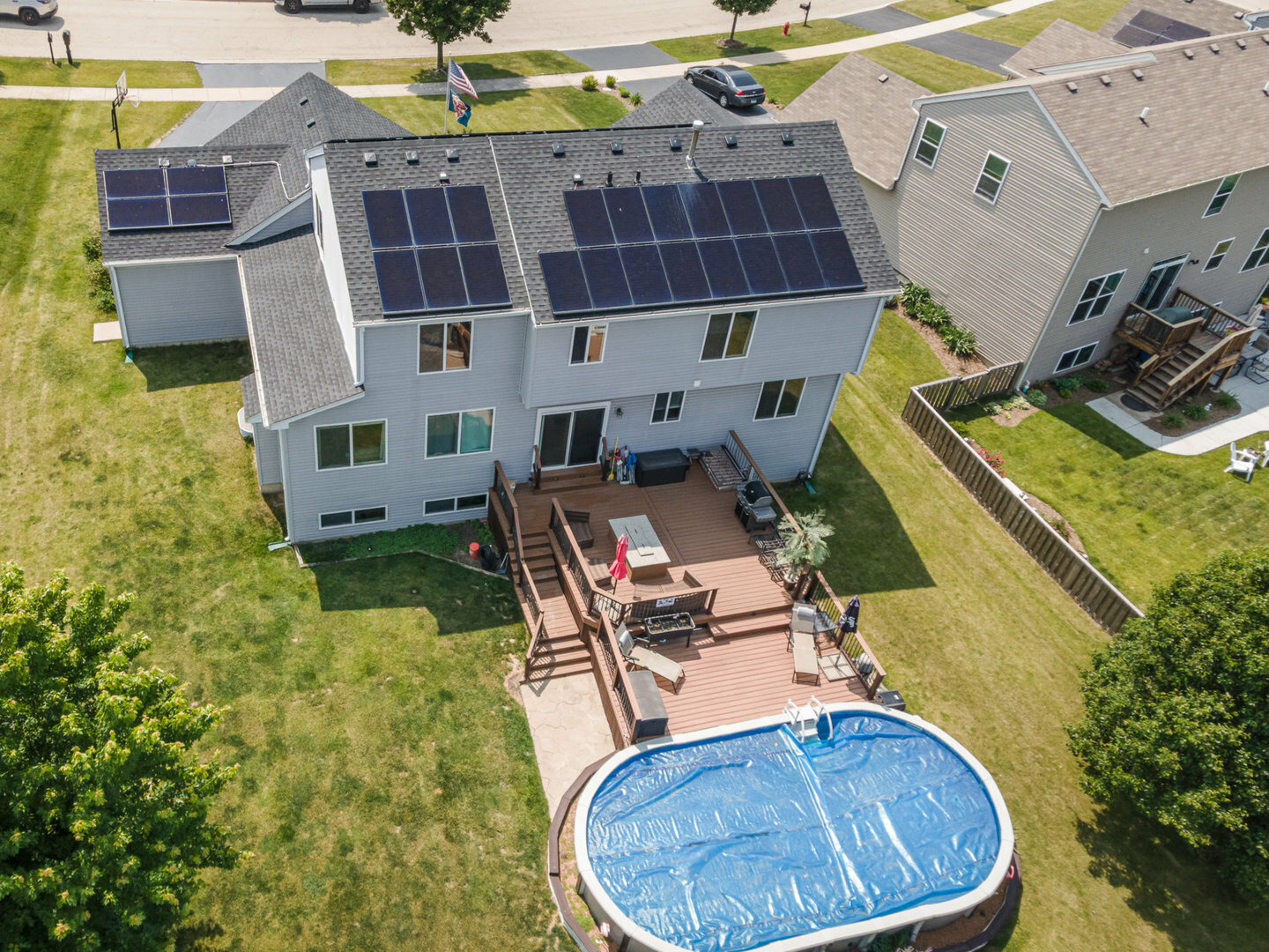 Property Photo: 335 Sutton Street IL 60560