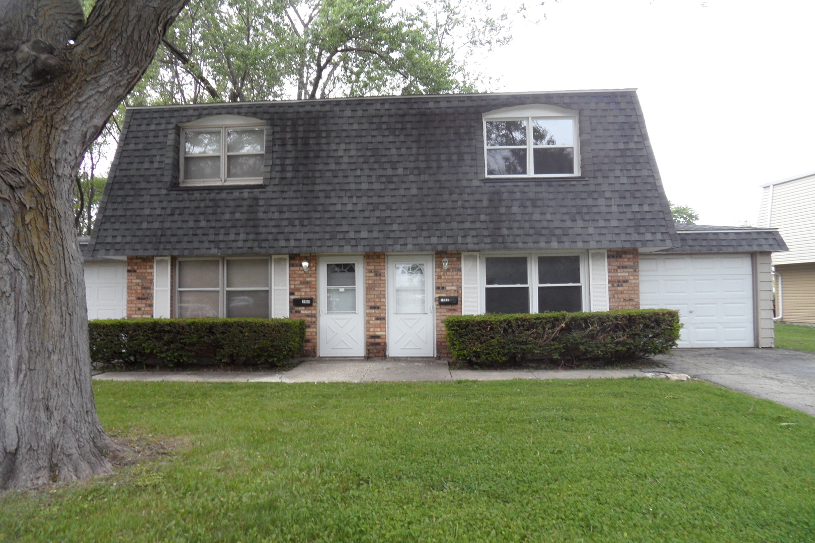 Property Photo: 1963-69 W Illinois Avenue IL 60506