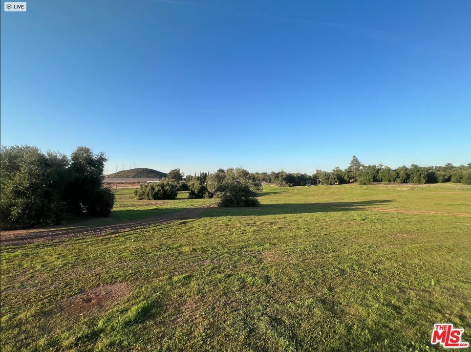 30100 Los Alamos Road  Murrieta CA 92563 photo