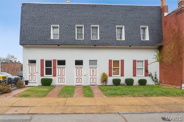 Property Photo: 2416 S 12th A MO 63104