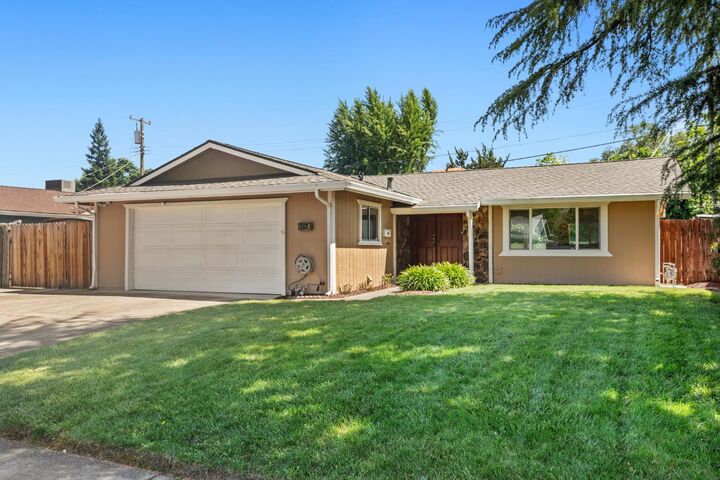 6528 Meadowcreek Way  Citrus Heights CA 95621 photo