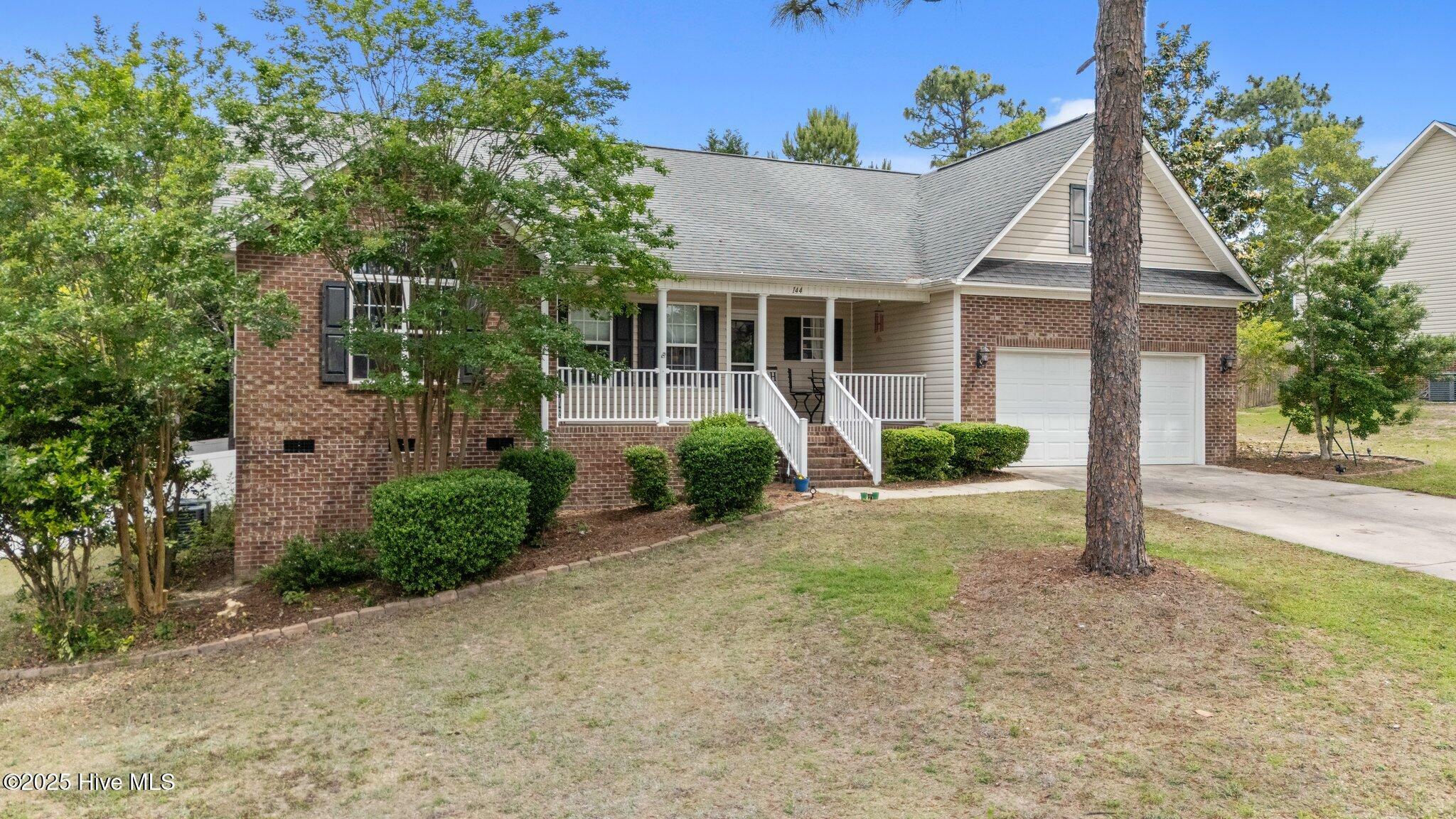 Property Photo: 144 Newington Way NC 28315