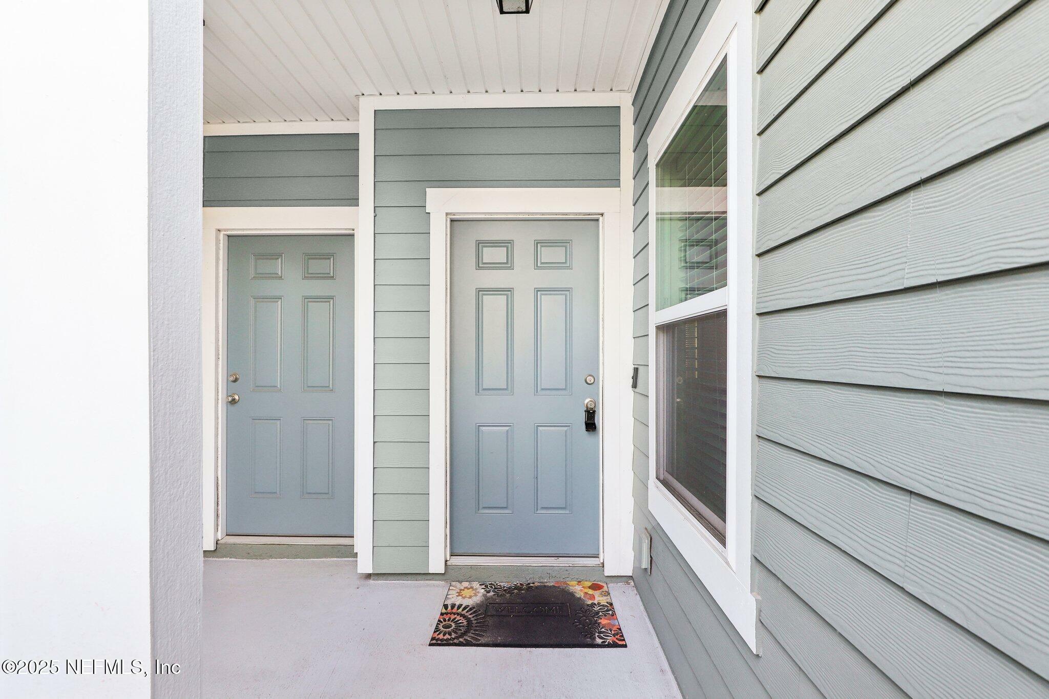Property Photo: 750 Servia Drive FL 32259