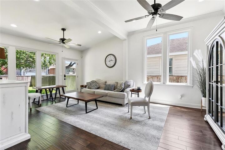 Property Photo: 6951 Memphis Street LA 70124