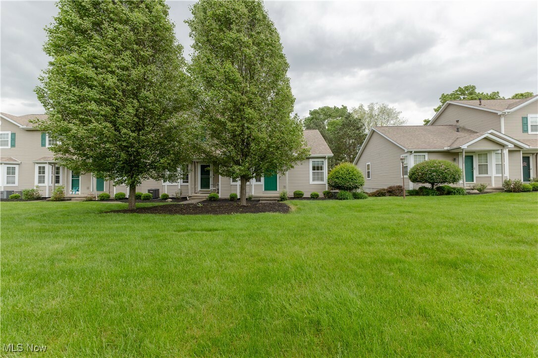 Property Photo: 6957 Tippecanoe Road OH 44406