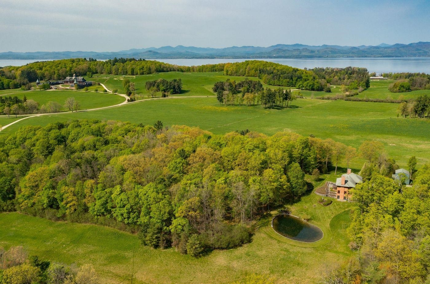 Property Photo: 141 Pheasant Hill Road VT 05482
