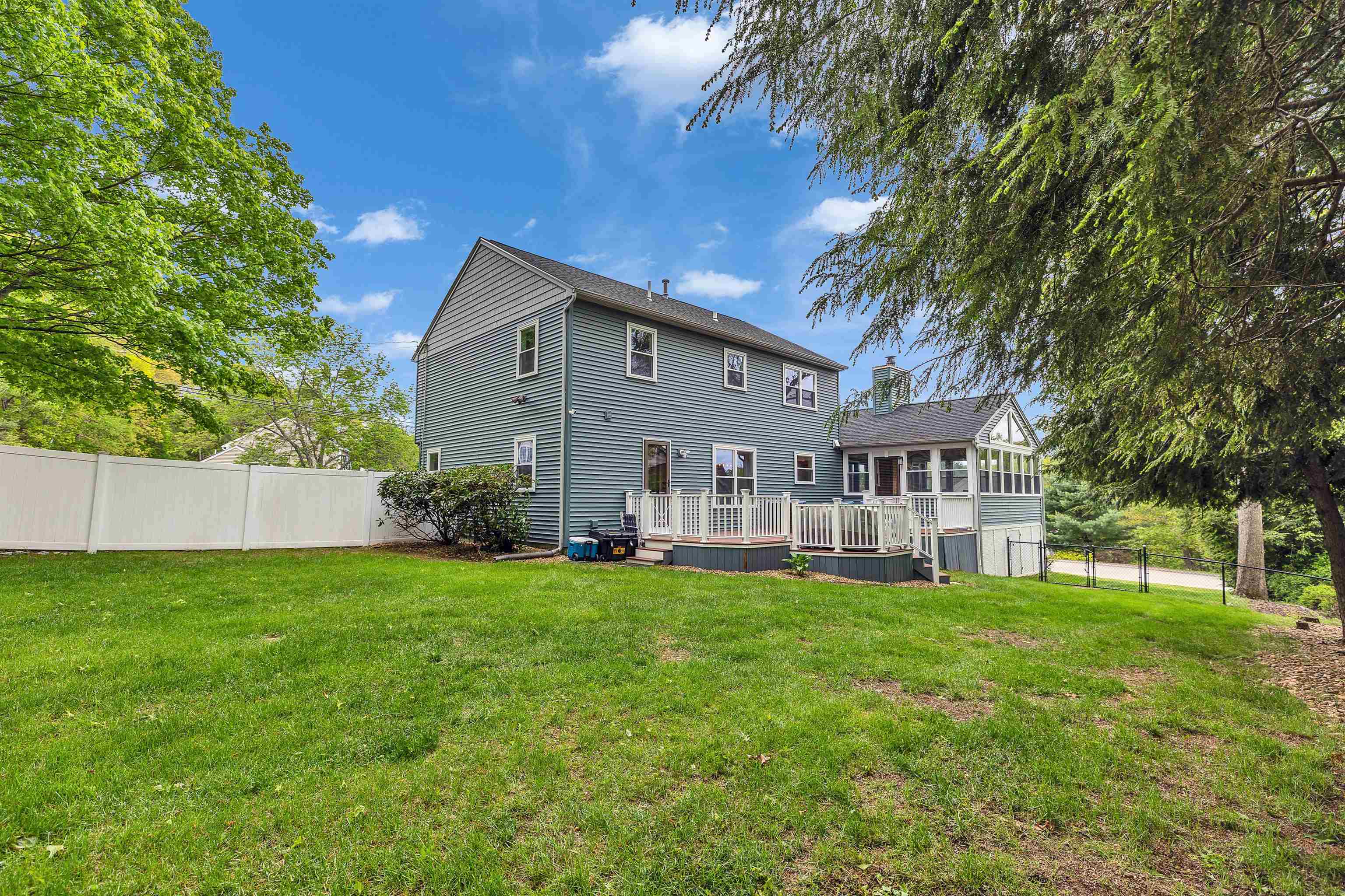 Property Photo: 390 Currier Drive NH 03104