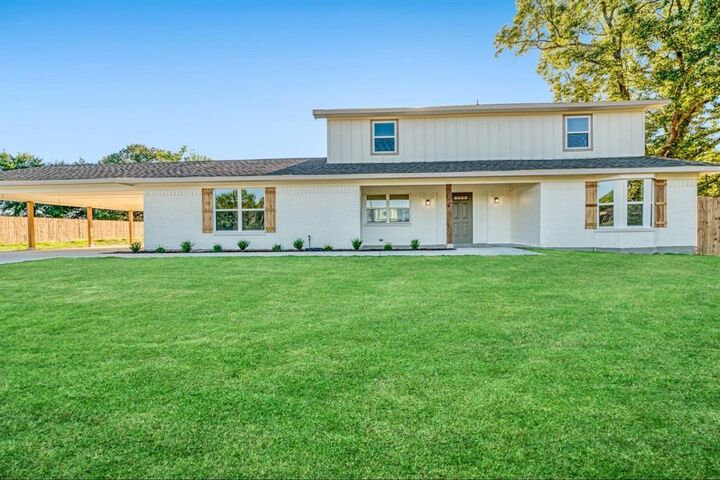 Property Photo:  670 County Road 44050  TX 75473 
