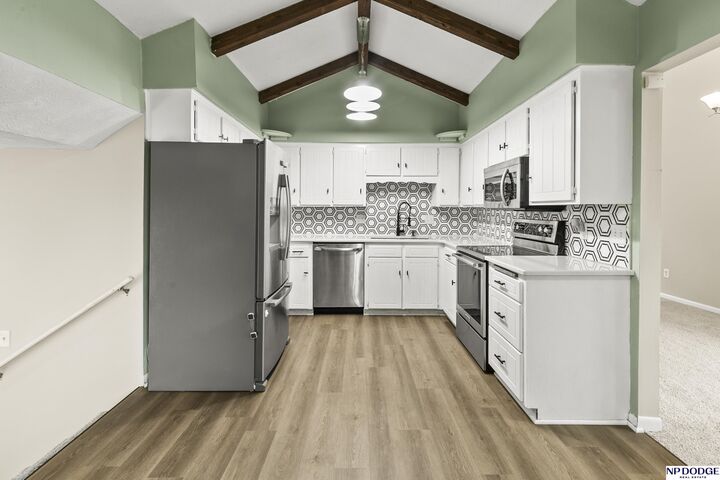 305 S 151st Street  Omaha NE 68154 photo