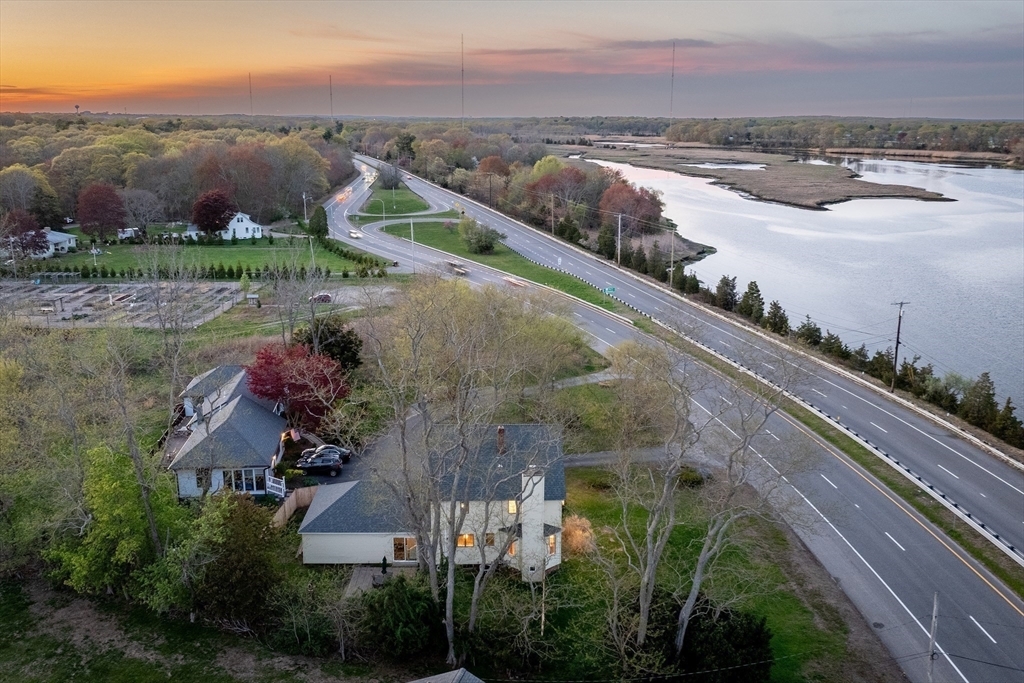 Property Photo:  1705 Wampanoag Trl  RI 02806 