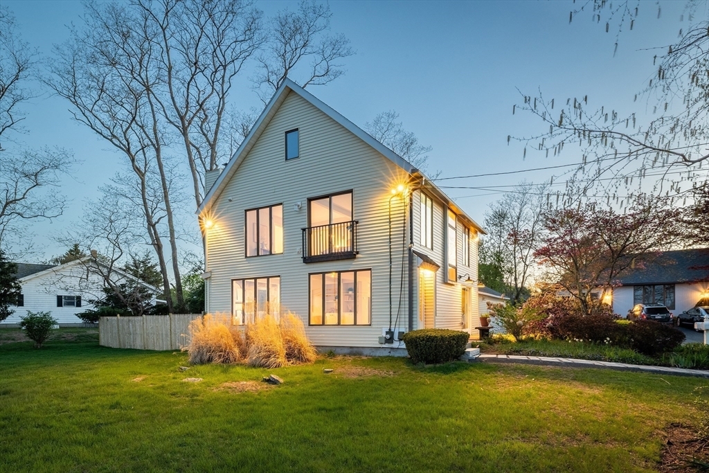 Property Photo:  1705 Wampanoag Trl  RI 02806 