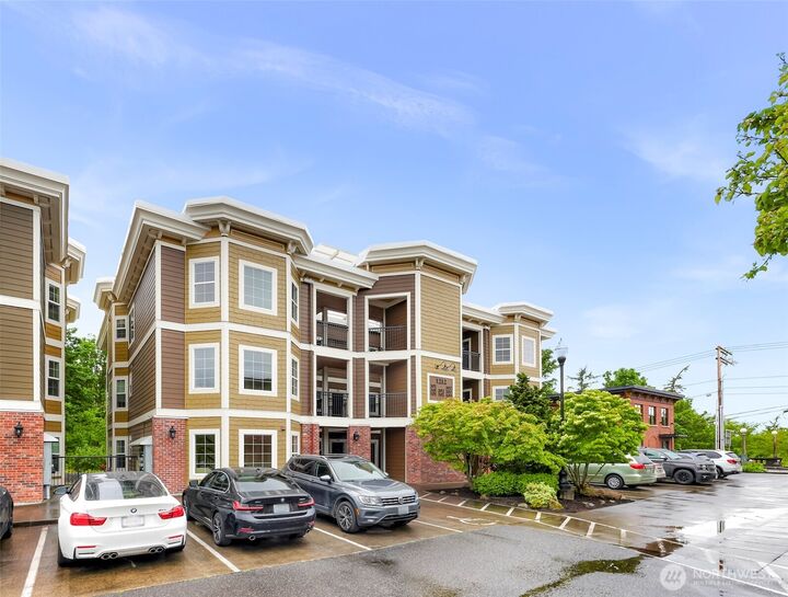 1212  Old Fairhaven Parkway 202  Bellingham WA 98225 photo