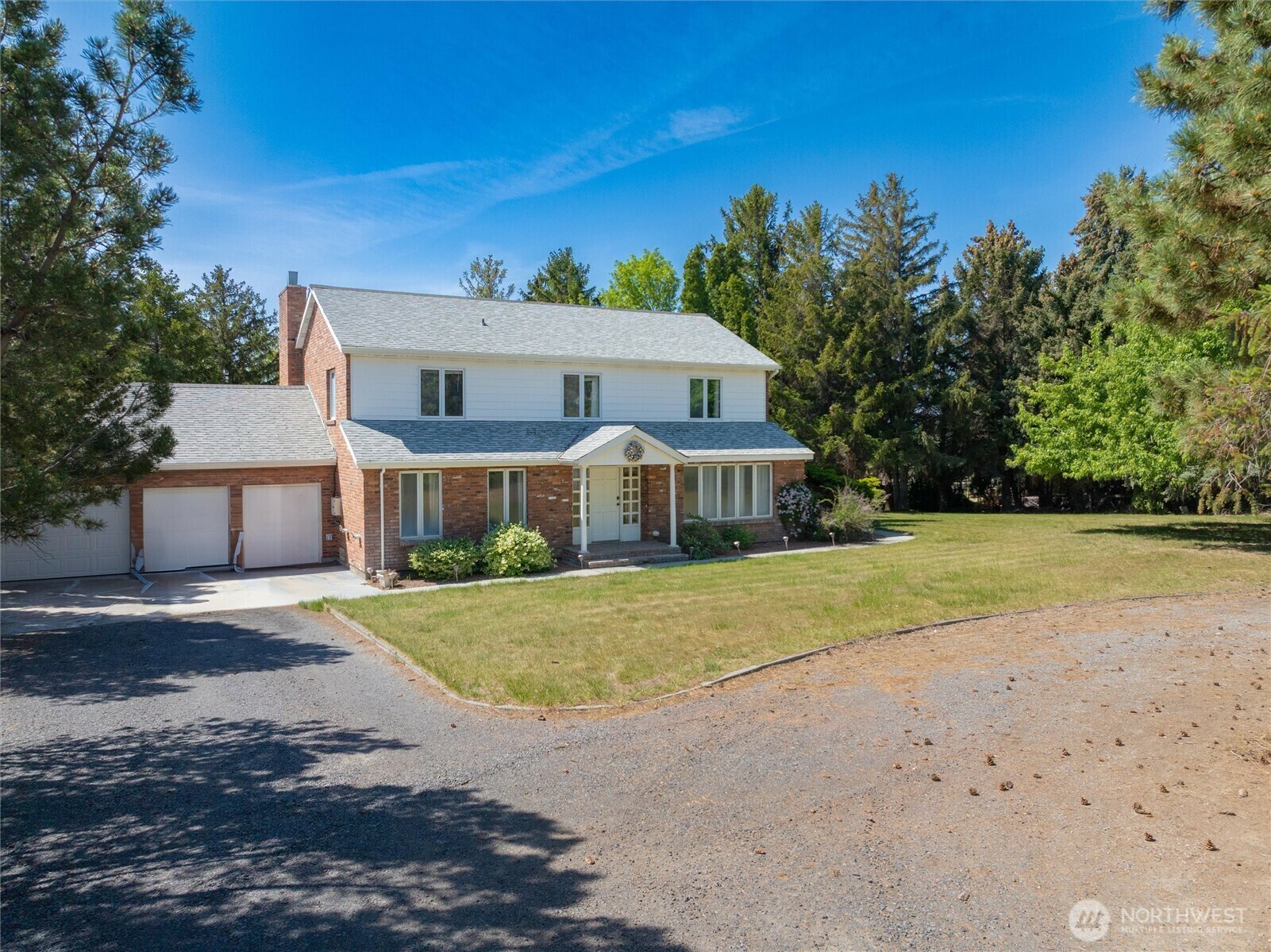 Property Photo: 5207 NW Painted Hills Road WA 98823