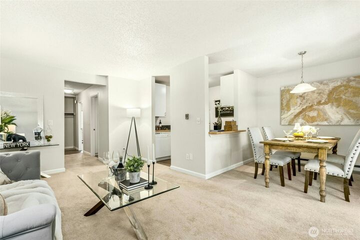 Property Photo: 12513 NE 130th Way C204 WA 98034