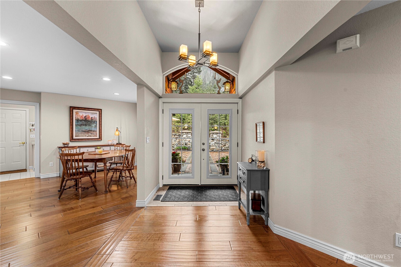 Property Photo:  6753  Forest Ridge Drive  WA 98801 