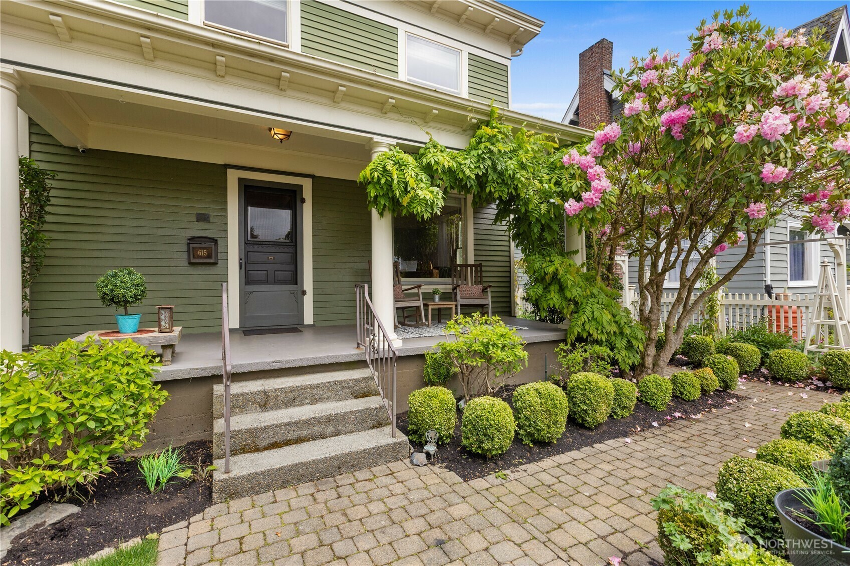 Property Photo: 615 N Ainsworth Avenue WA 98403