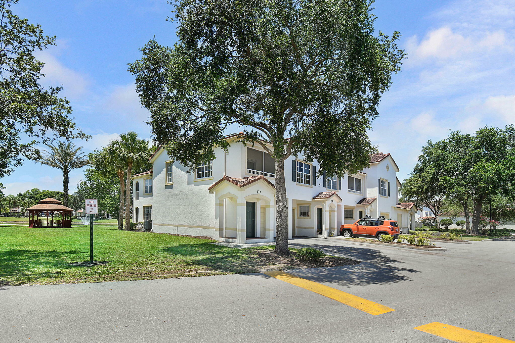Property Photo: 174 SE Kitching Circle 174 FL 34994