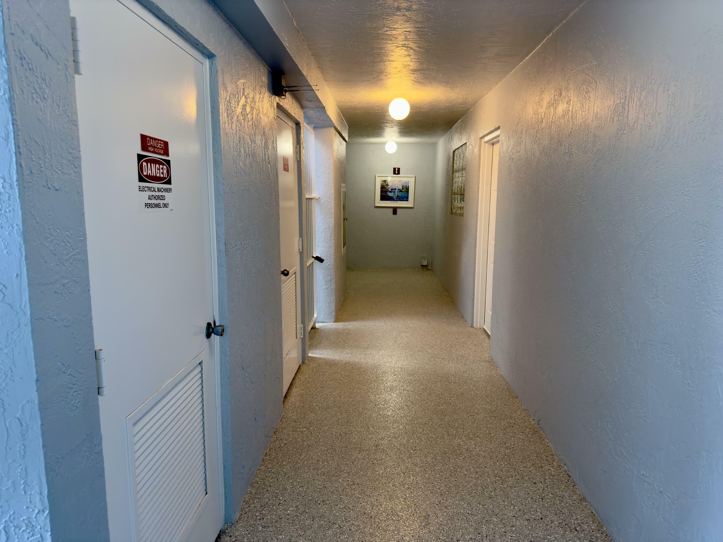 Property Photo: 5962 Morningstar 106 Circle 106 FL 33484