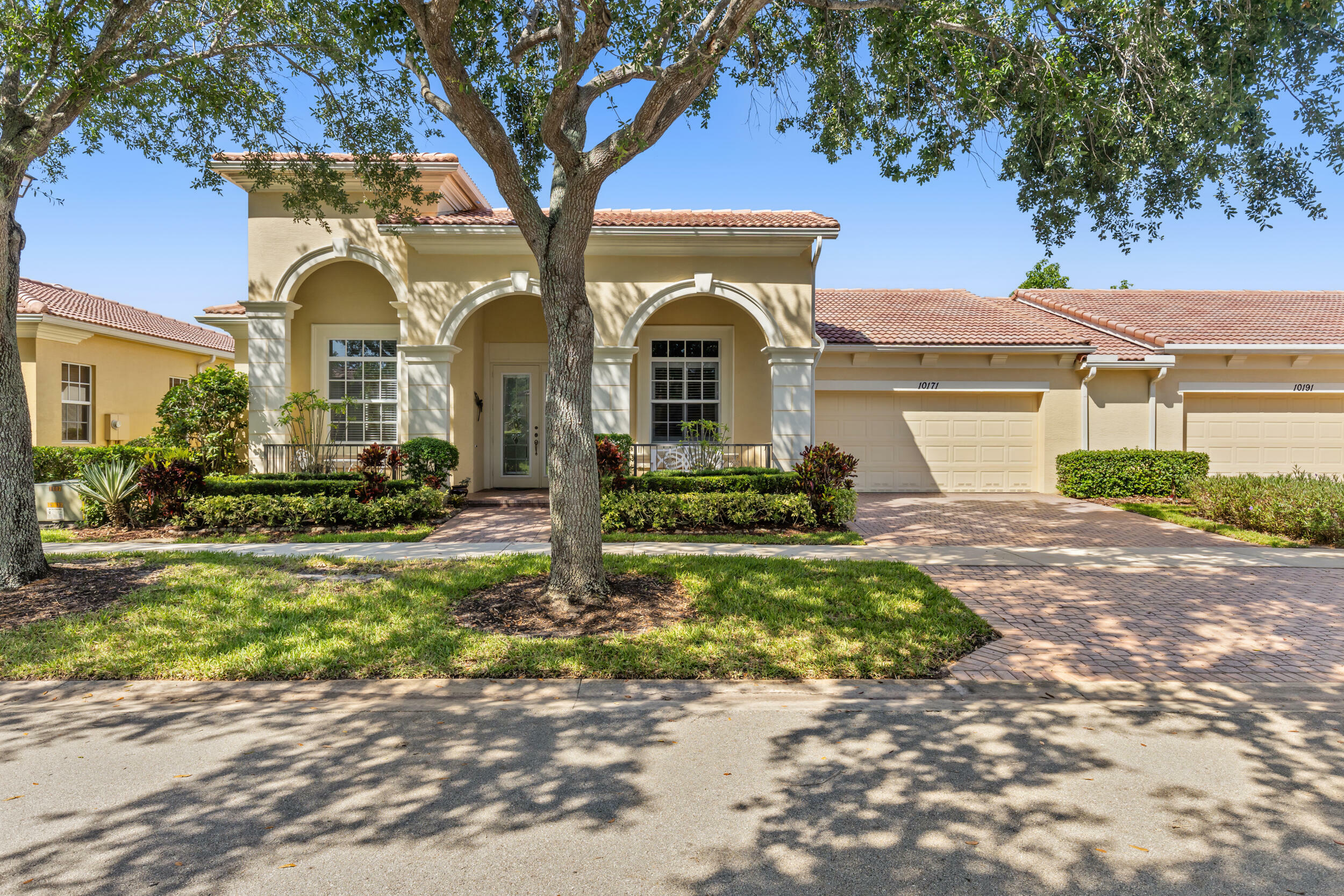 Property Photo: 10171 SW Dolce Road FL 34986
