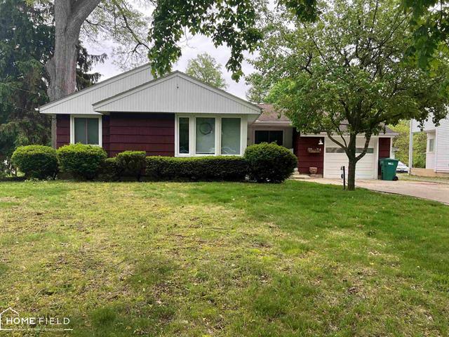 Property Photo: 1300 N Washington Street MI 48867