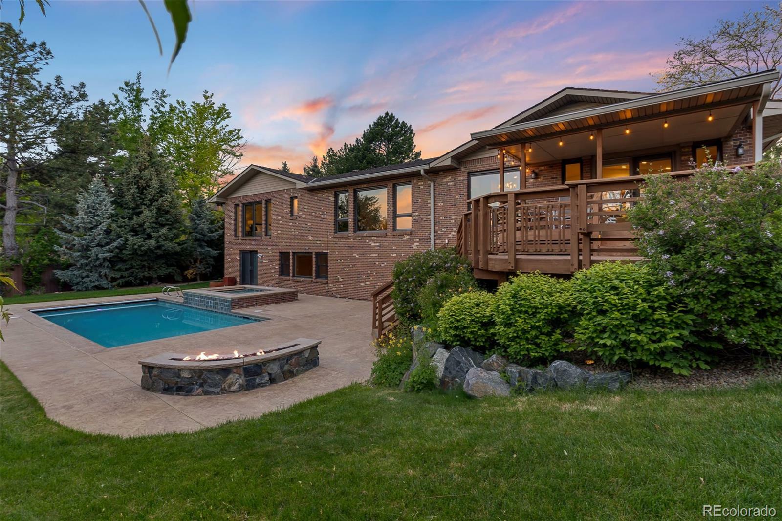 Property Photo: 92 S Devinney Street CO 80401