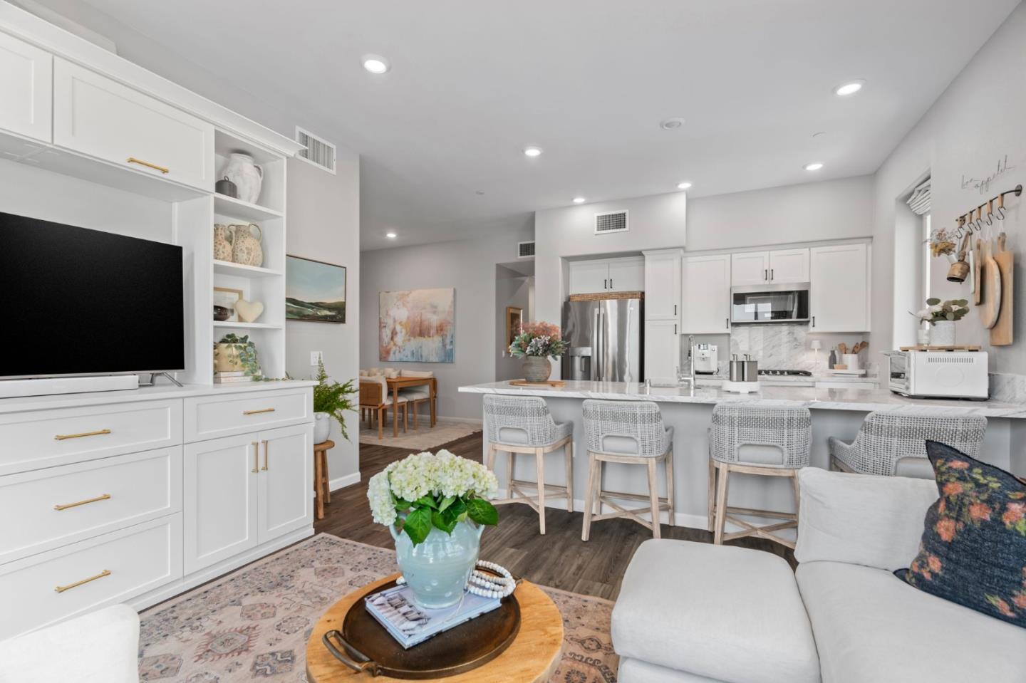 Property Photo: 2981 Henry Miller Place 8 CA 95136