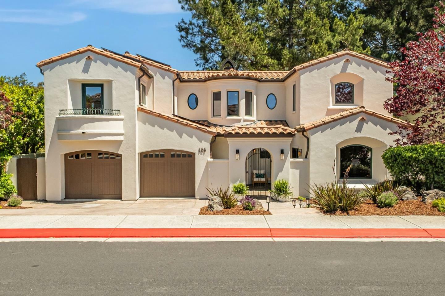 Property Photo: 125 Zanzibar Drive CA 95003