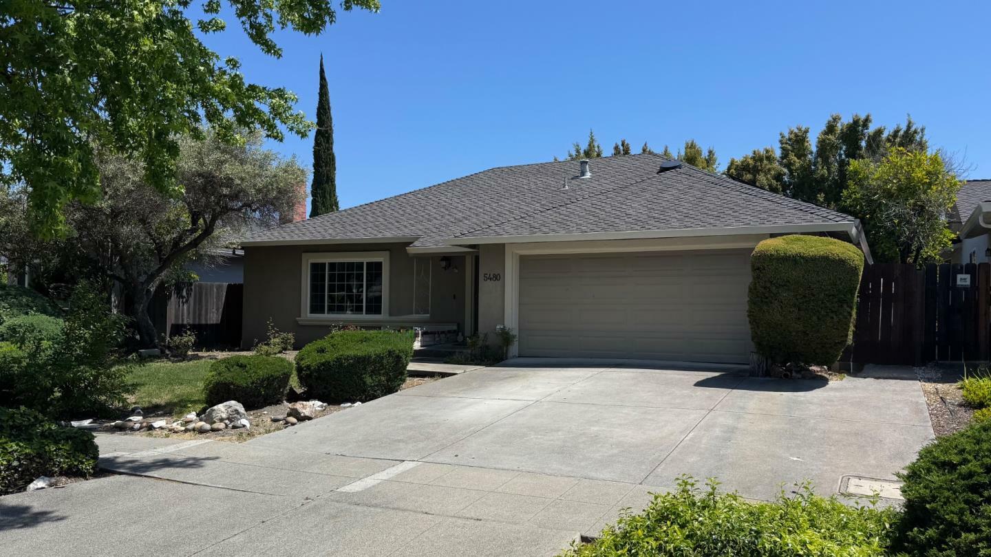 Property Photo: 5480 Del Oro Drive CA 95124