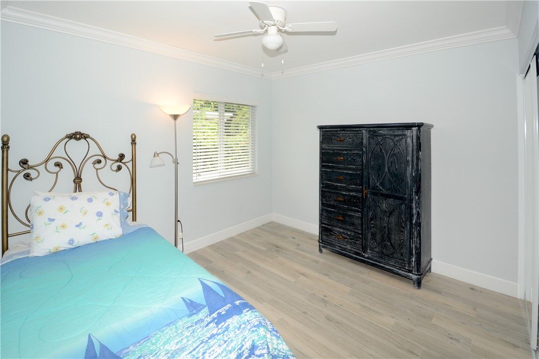 Property Photo: 11195 SW 1st St 319 FL 33174