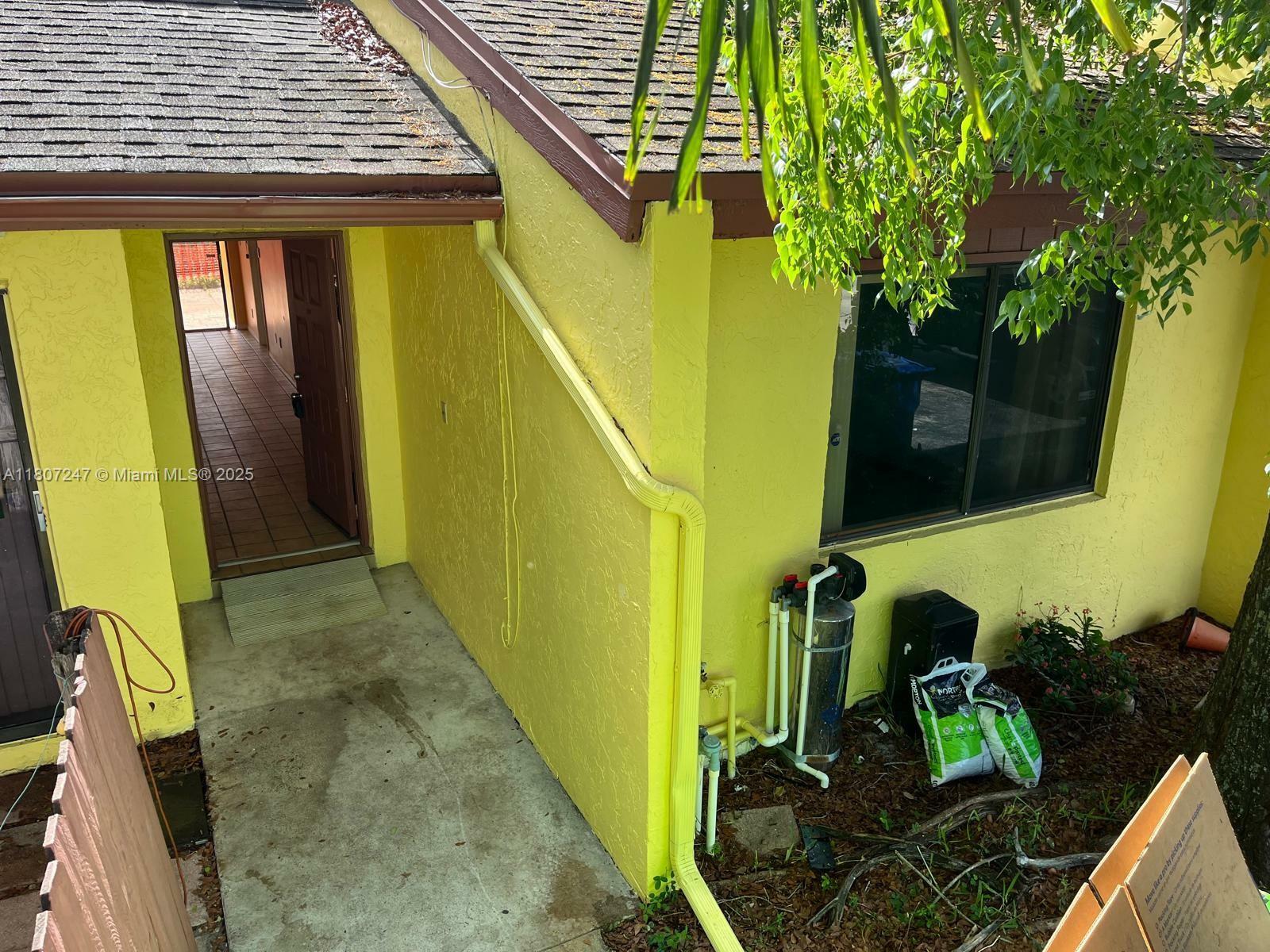 Property Photo: 6728 NW 29th Ln FL 33309