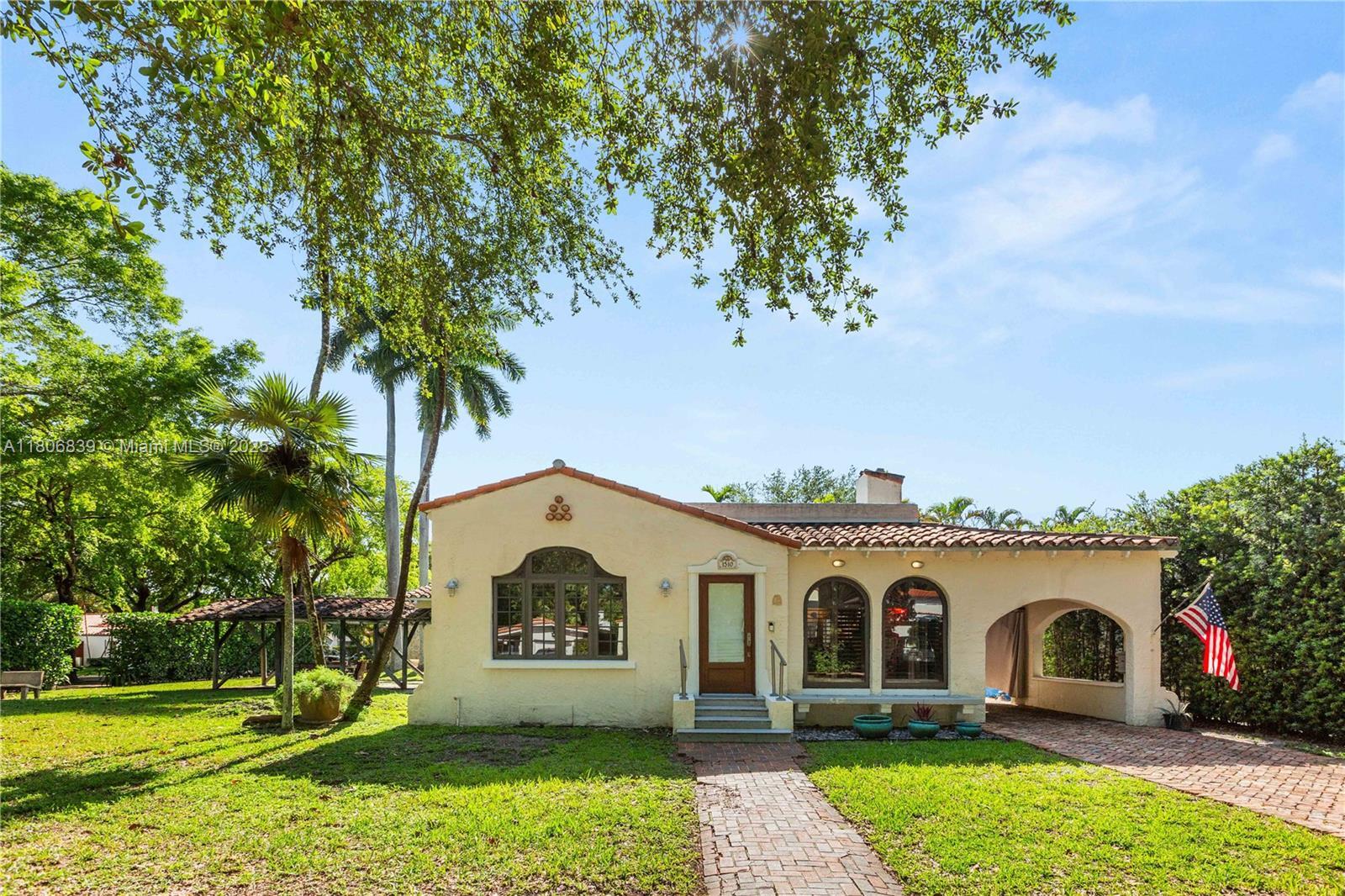 Property Photo: 1510 Madrid Street FL 33134