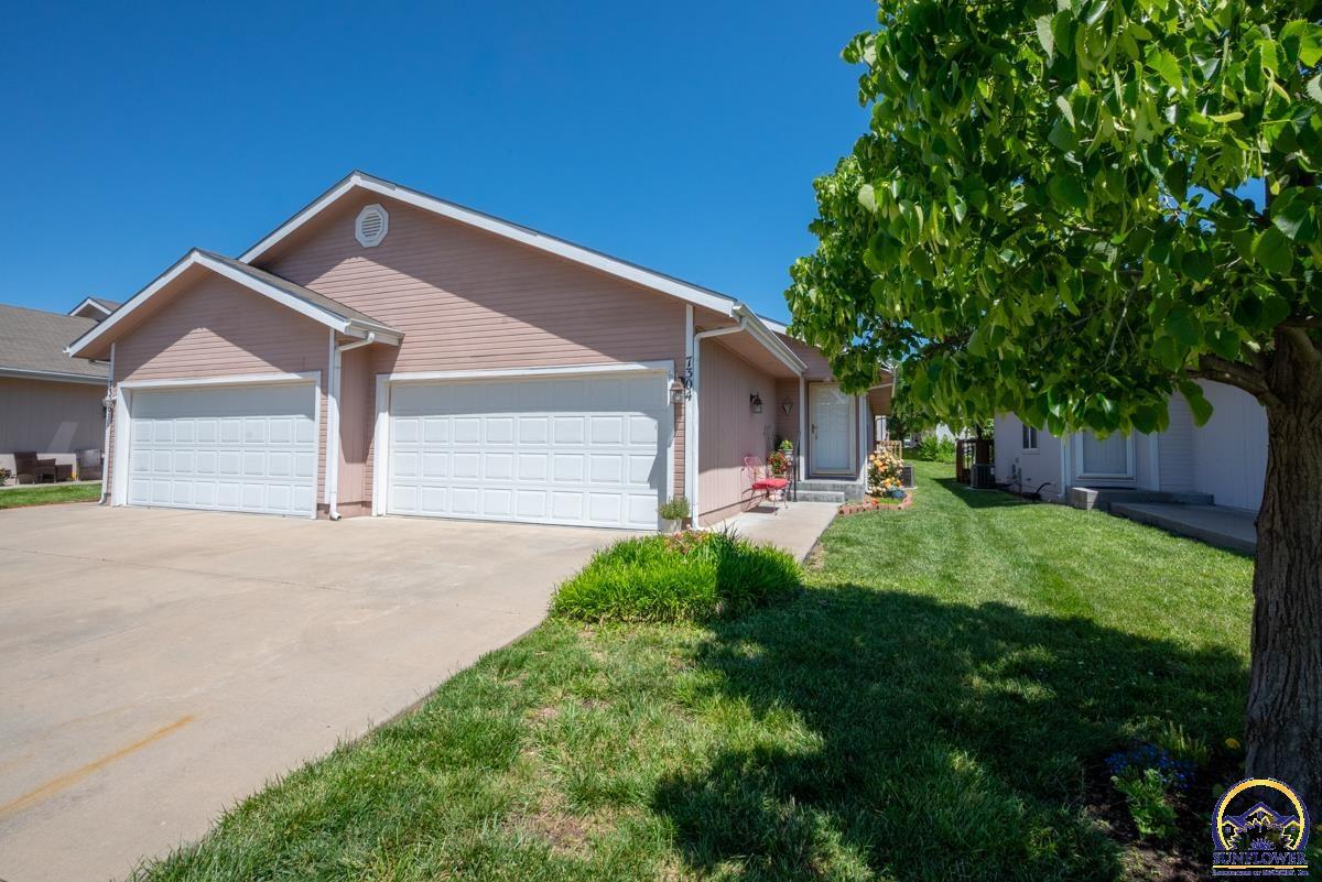 Property Photo: 7304 SW 23rd Ct KS 66614