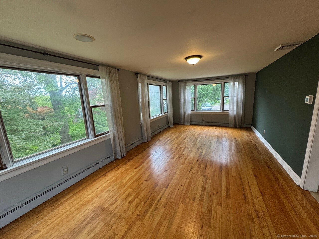 Property Photo: 48 Bailey Street CT 06611