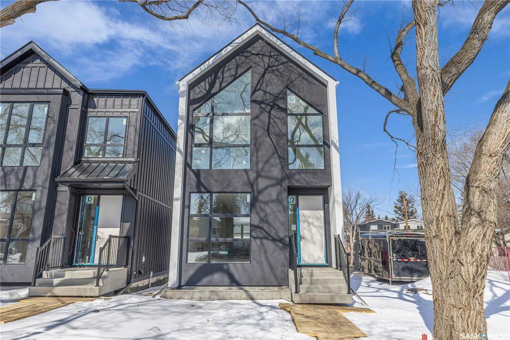 Property Photo: 1139 13th Street E SK S7H 0B8