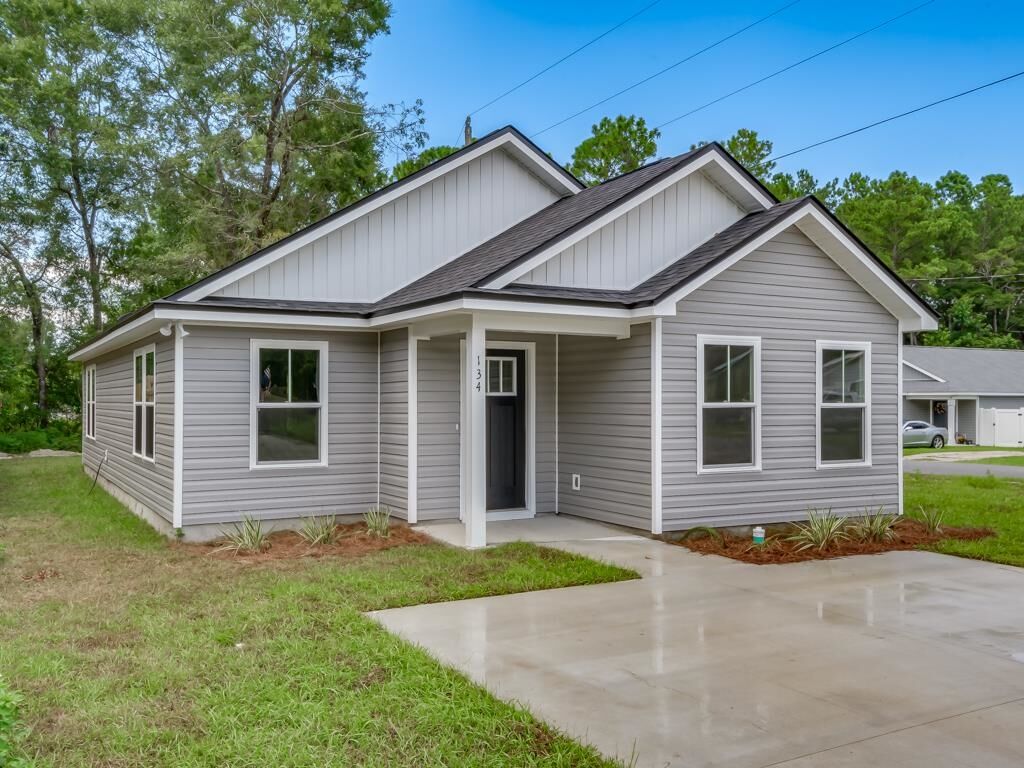 Property Photo:  67 Broken Bow Trail  FL 32327 