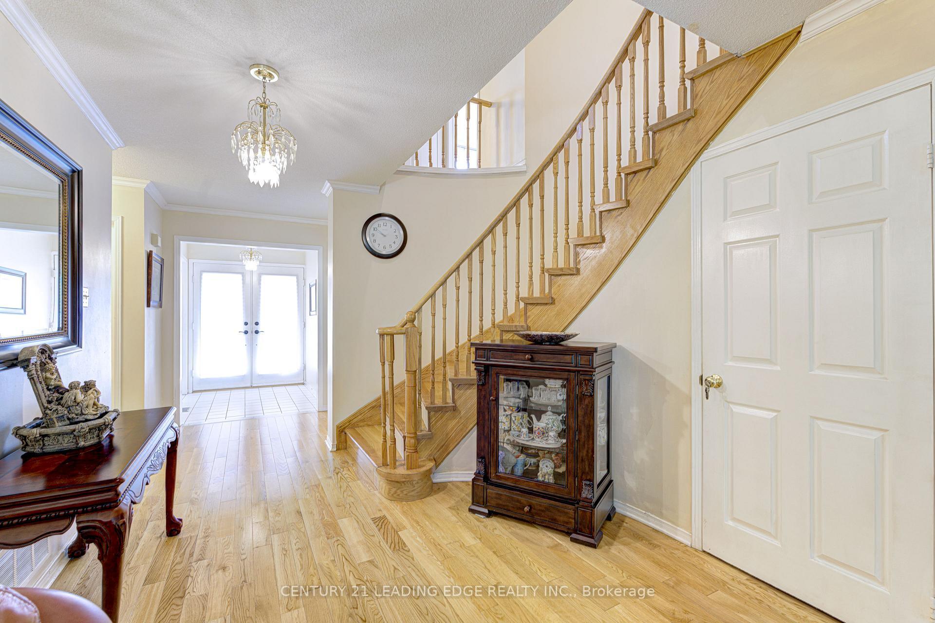 Property Photo:  3281 Folkway Drive  ON L7M 3J2 