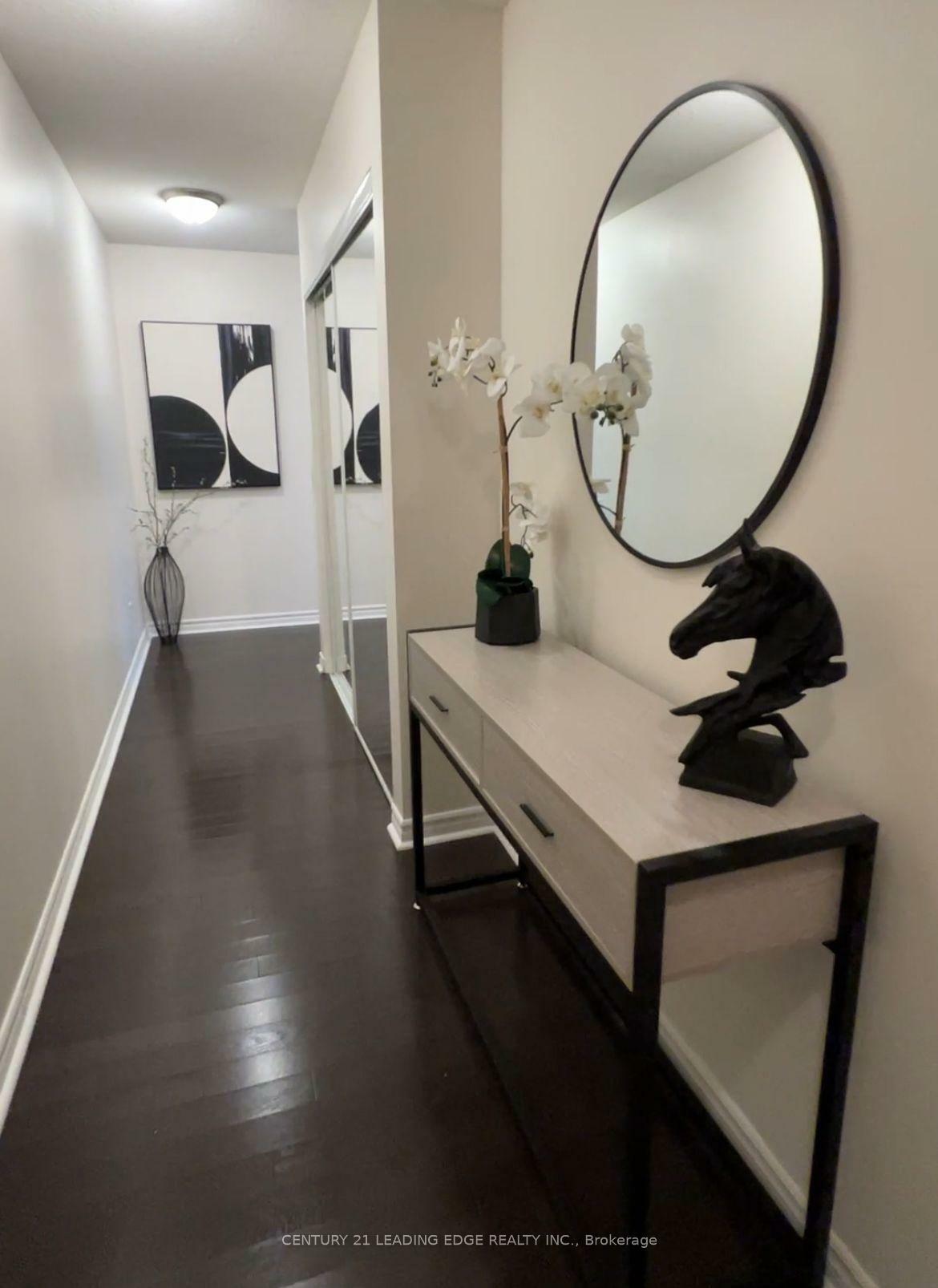 Property Photo: 4080 Living Arts Drive 710 ON L5B 4N3