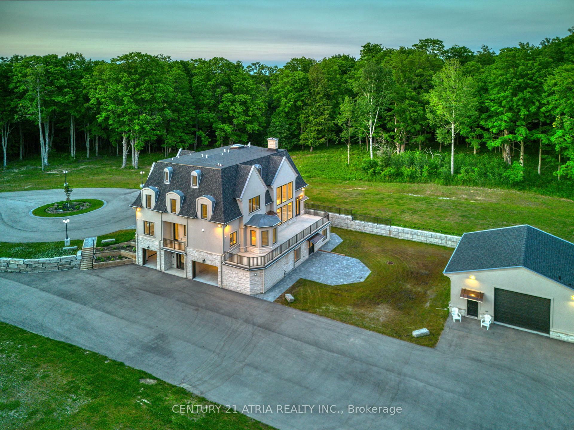 Property Photo: 3225 Davis Drive ON L4A 2P8