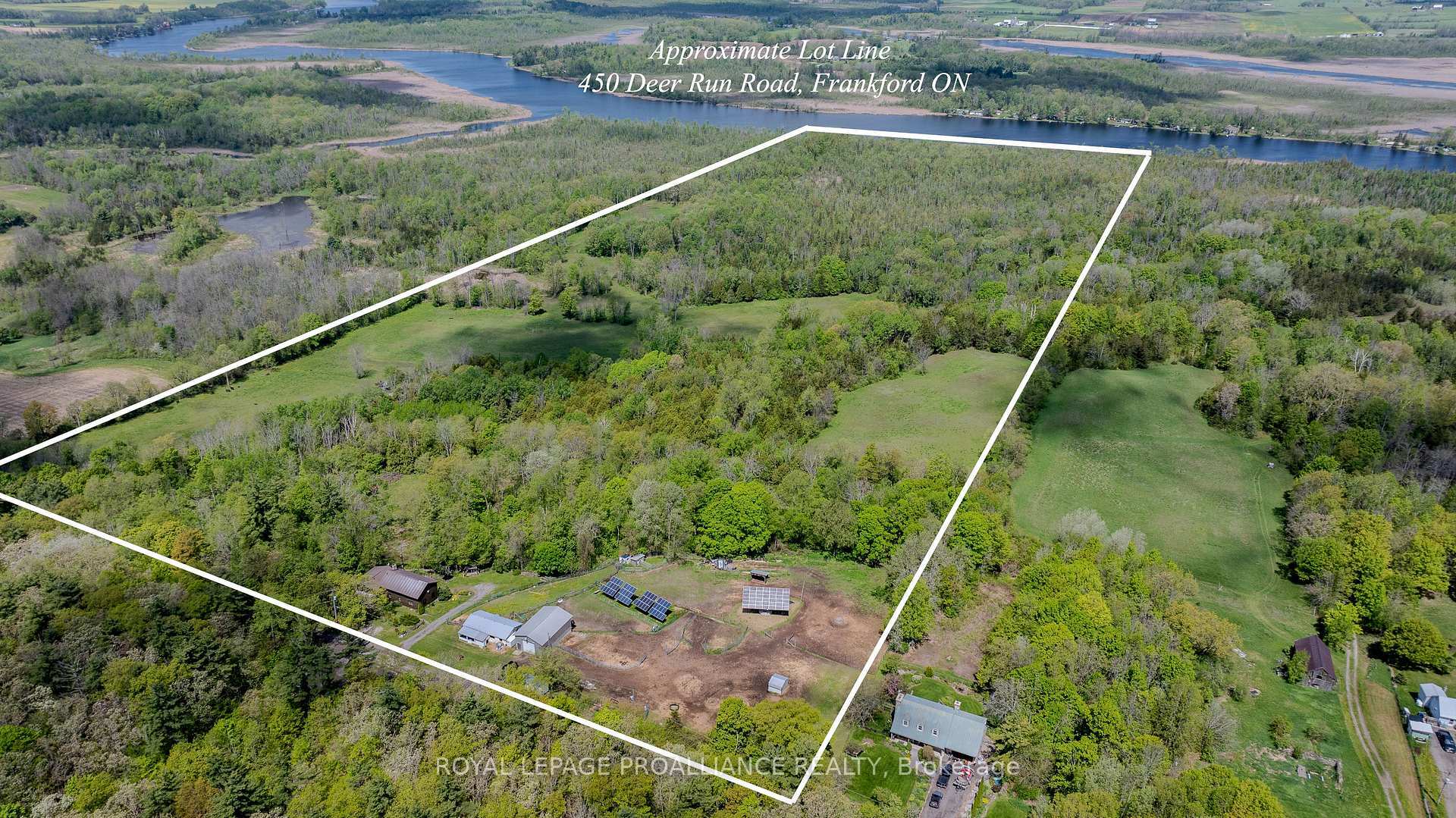 Property Photo: 450 Deer Run Road ON K0K 2C0