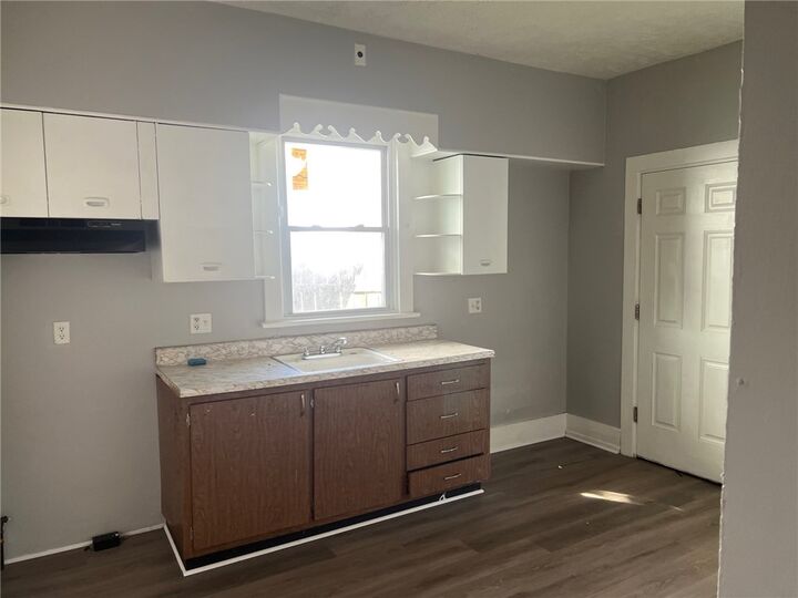 Property Photo: 426 Mitchell Ave PA 15025