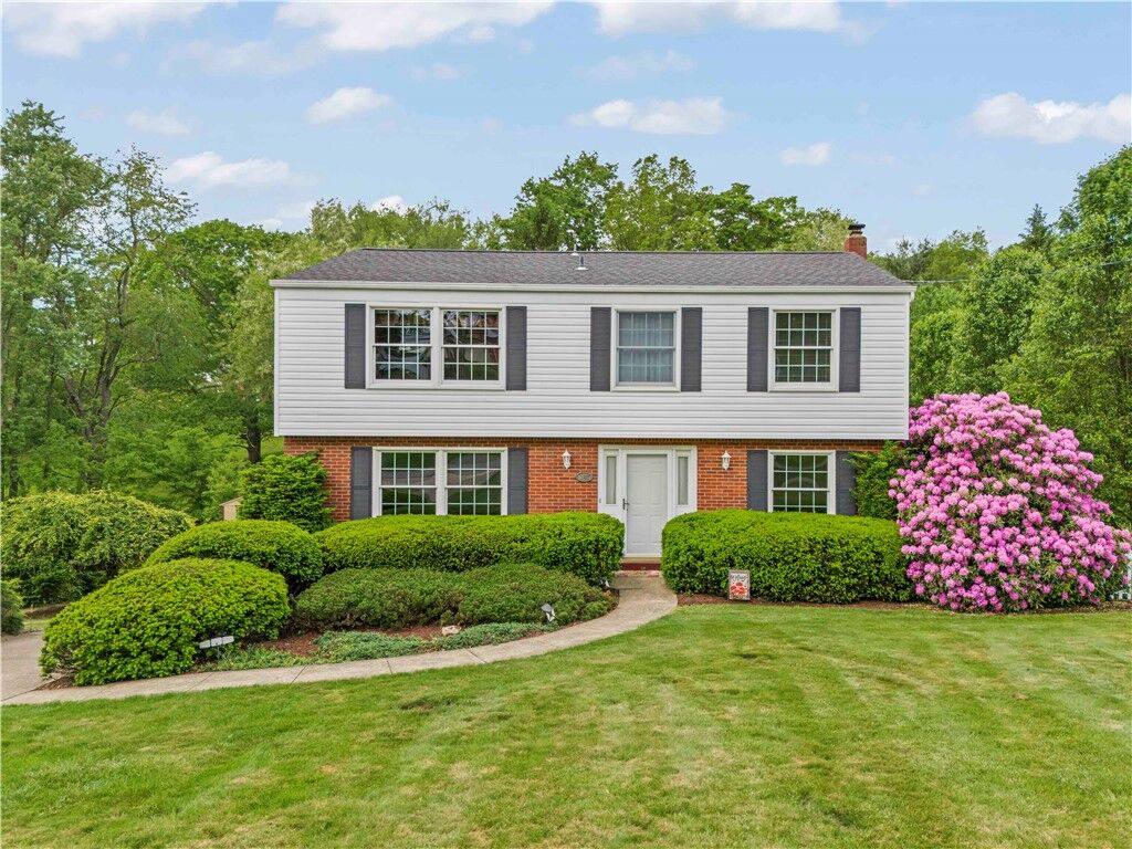 Property Photo:  187 Friar Lane  PA 15317 